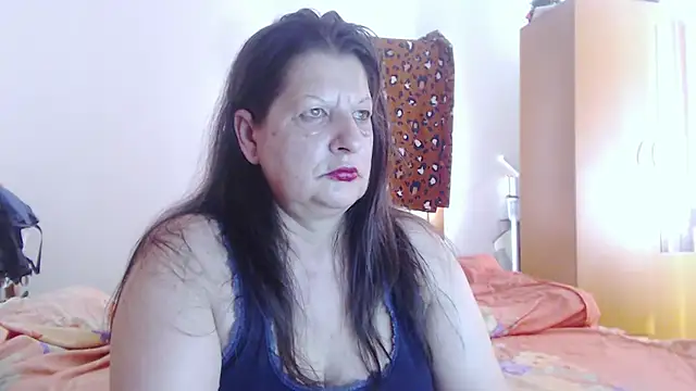 ExtasyMature webcam