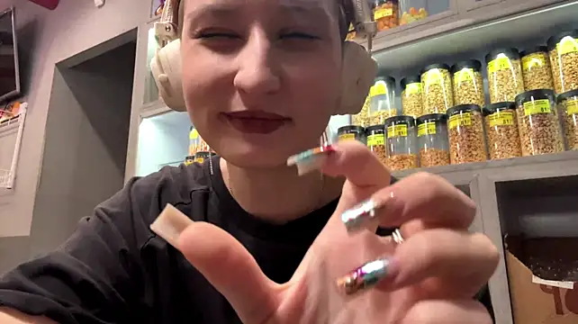 SuzanMoote live sex cam