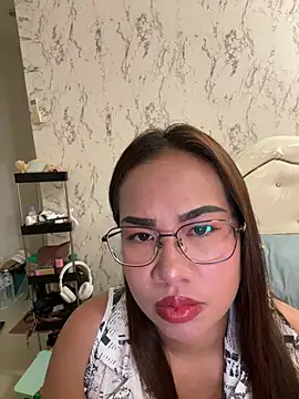 Ponthip webcam