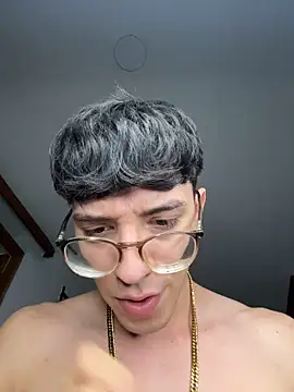 ArthurDaviess21 webcam