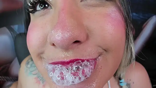 miss_danika webcam