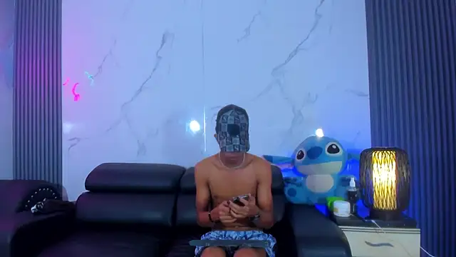 Xxx_hot23cm webcam