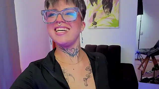 Rebeka-baker webcam