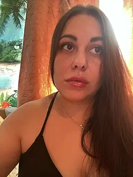 DaisyStreet hands free dildo show