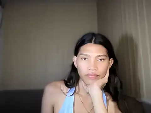 Yourgoddess_jayve live cam on StripChat