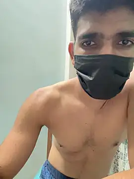 Naughtytomboy78 webcam