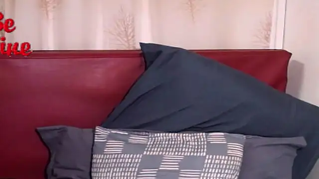 sexyindianchic webcam