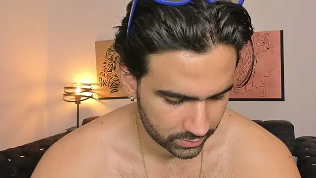 Brad_Martin live cam on StripChat