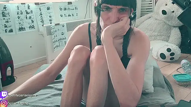CeriseLapine webcam