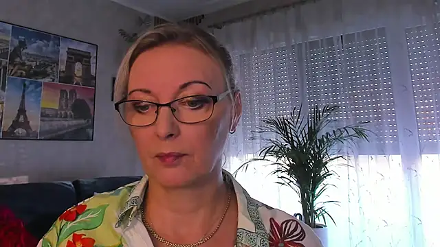 vanessa_chat live cam on StripChat