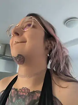 mamiedonuts webcam