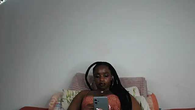 Jah-Queen webcam