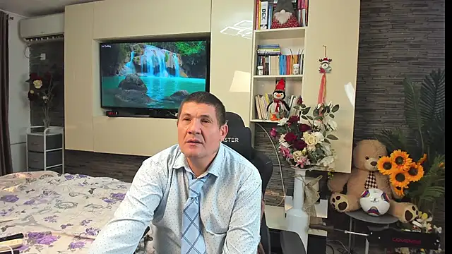 SpartacusDaddy48 webcam