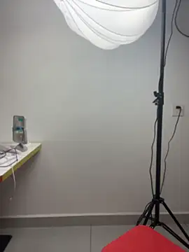 xiaojingzi66 webcam