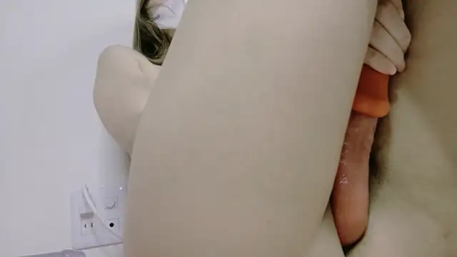 nene_sakurada webcam