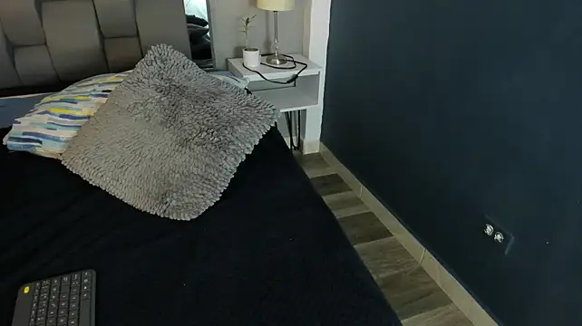 Charlie___Musk webcam