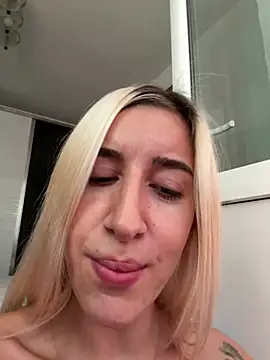 CarlaDesire webcam