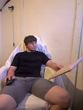 bigbootyboy_ webcam