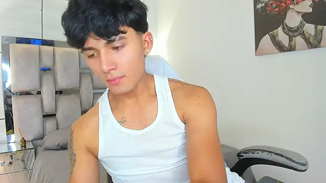 Ruslan_marcel webcam