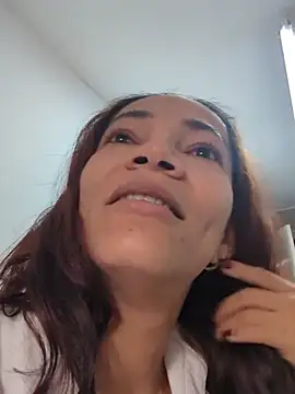 KamilaCosta webcam