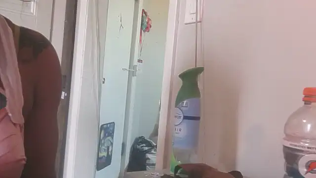 nastydianastrips webcam