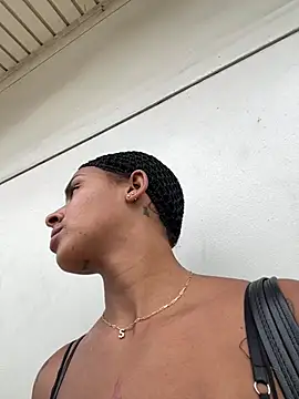 julixxx22 webcam