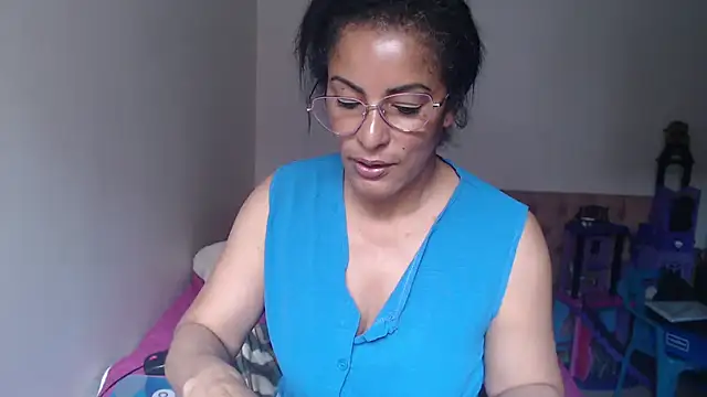 kateleyagrey webcam