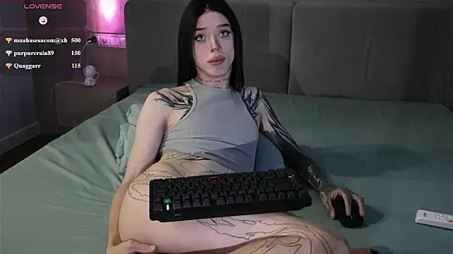 Dasha_WEYT