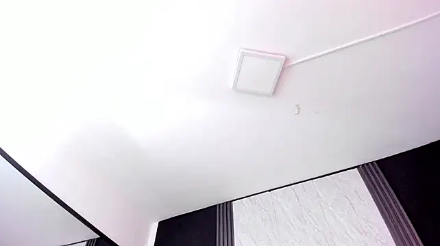 YummyDuooo webcam