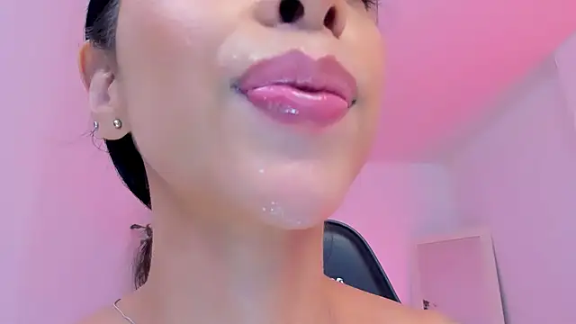 sophierooy22 webcam