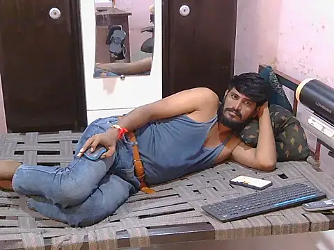 HotXKrish webcam