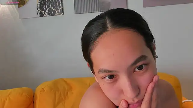 FlirtyAura webcam