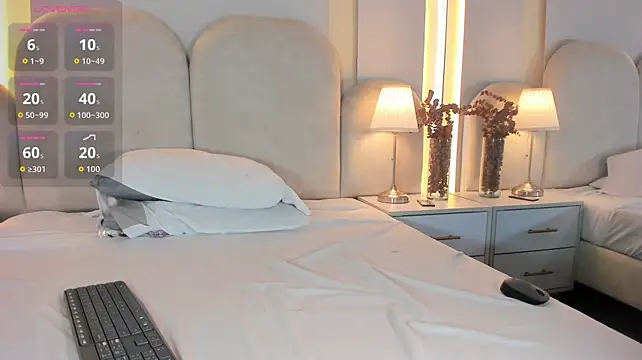 Alicia_Monroe_ webcam
