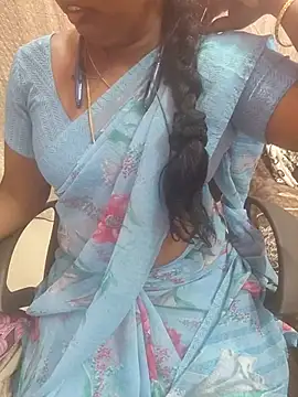 Tamil_Roja88 webcam