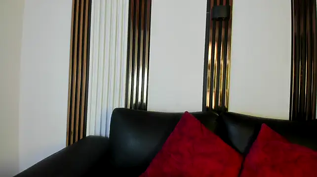 Payton_Elle live cam on StripChat