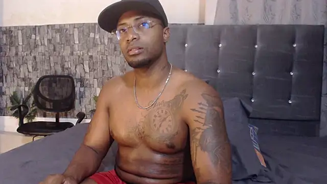 IsiahMaxwell live sex cam