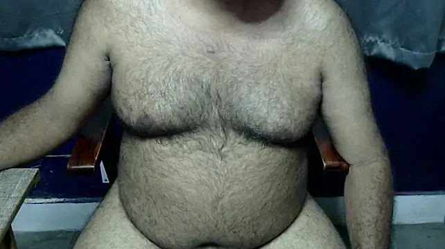 hairysubcub_70 (Ask my age) - Welcome To Daddy's Room. Make Daddy Cum.