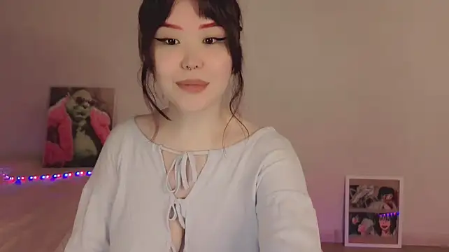 tsunade_chan webcam