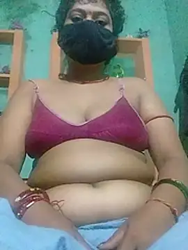 Sexy_monikah live cam on StripChat