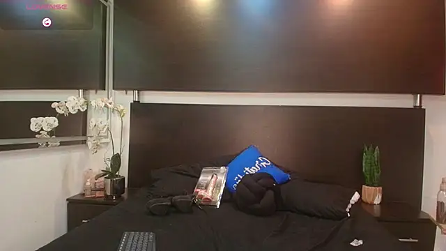 Wife_sexxx webcam
