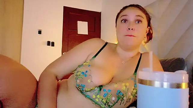 Anaise_latif webcam