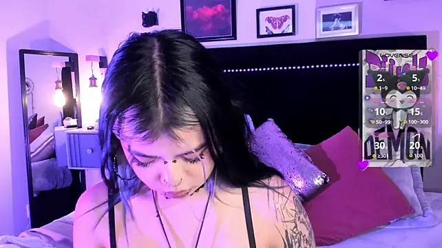 pinkk_deemon webcam