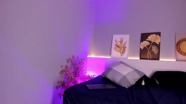 eva__tylor webcam