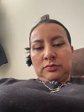 Abril_Luv webcam