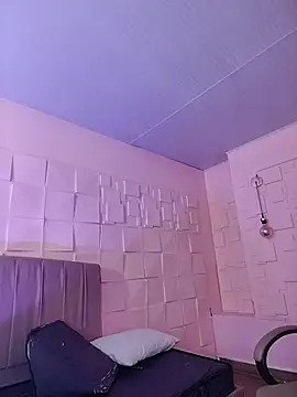 Opel72 - Couple webcam sex chat