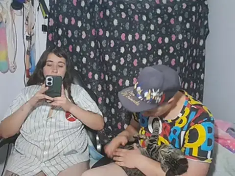 twodoo live cam on StripChat