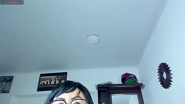 Vicky_hotmilf webcam