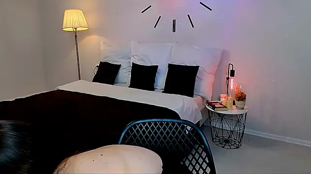 a_dorable webcam