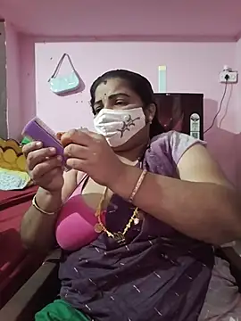 tamil_lathikaaa webcam