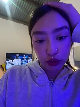 Miakittyyy webcam